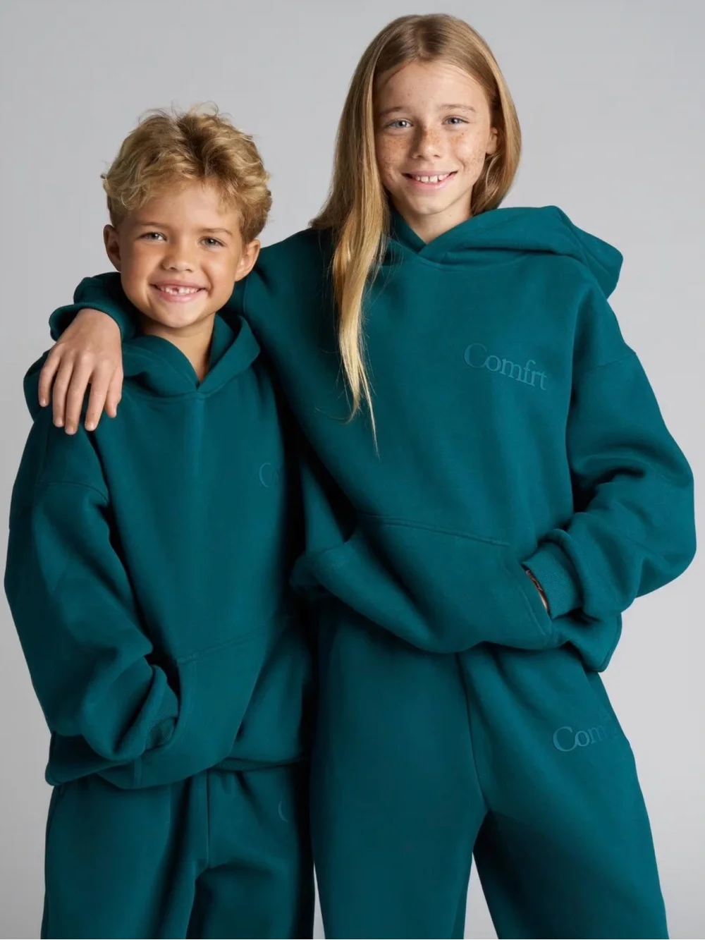 NEW Comfrt Kids Minimalist Hoodie & Sweat Pants Set Youth Alpine Green Large NWT